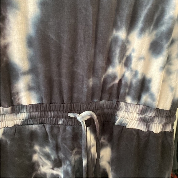 Black tie-dye Jumpsuit with elastic adjustable waist and pockets - Picture 6 of 6